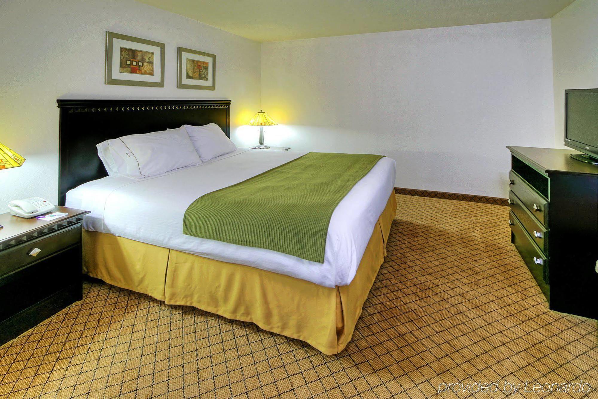 Baymont By Wyndham Roswell Quarto foto